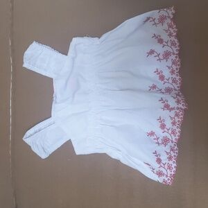 Girls tank size 4t white with red flowers
